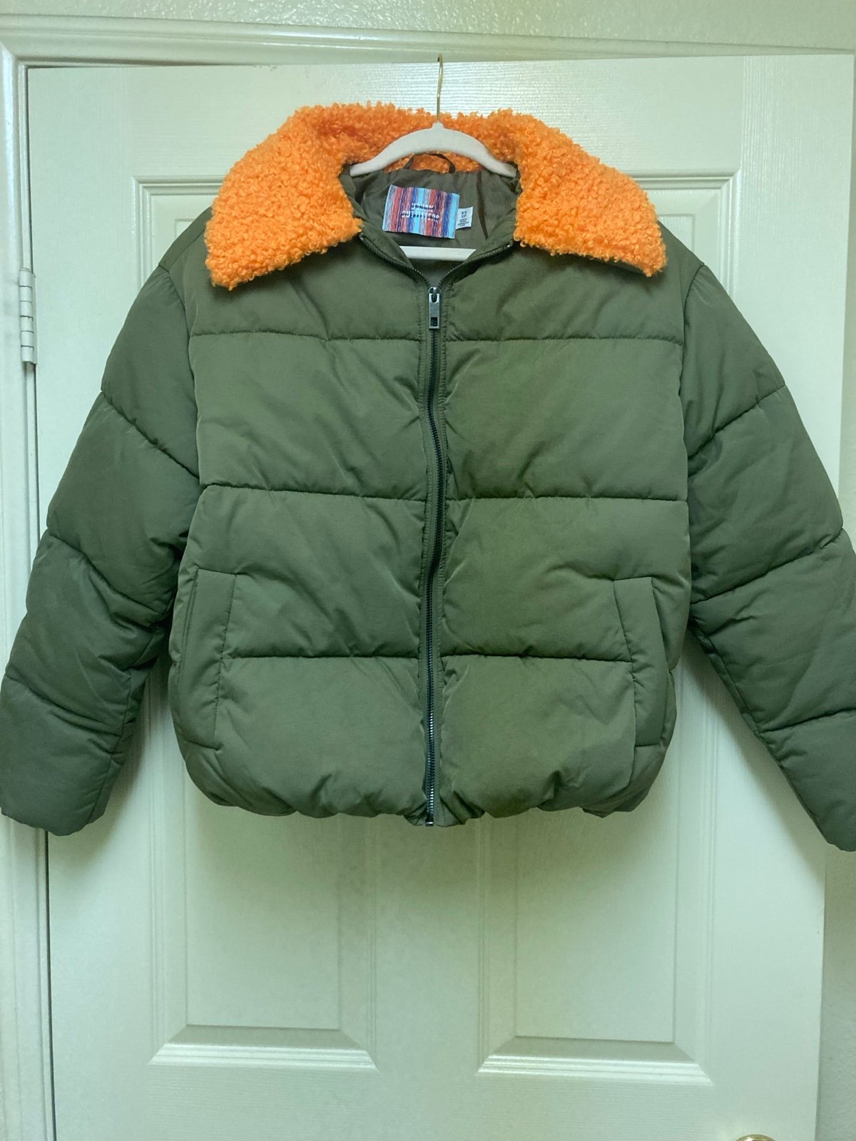 Urban Outfitters Duckie FauxShearling Khaki Puffer Coat Size XS NWOT
