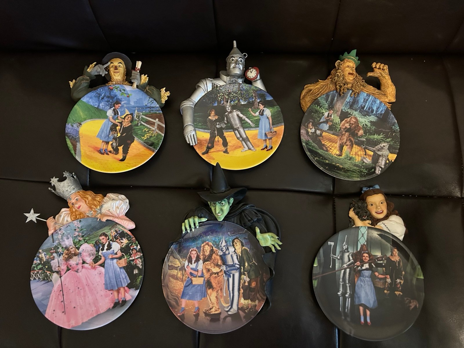 Bradford Exchange Wizard of Oz 3D Collector’s Plates. 2001