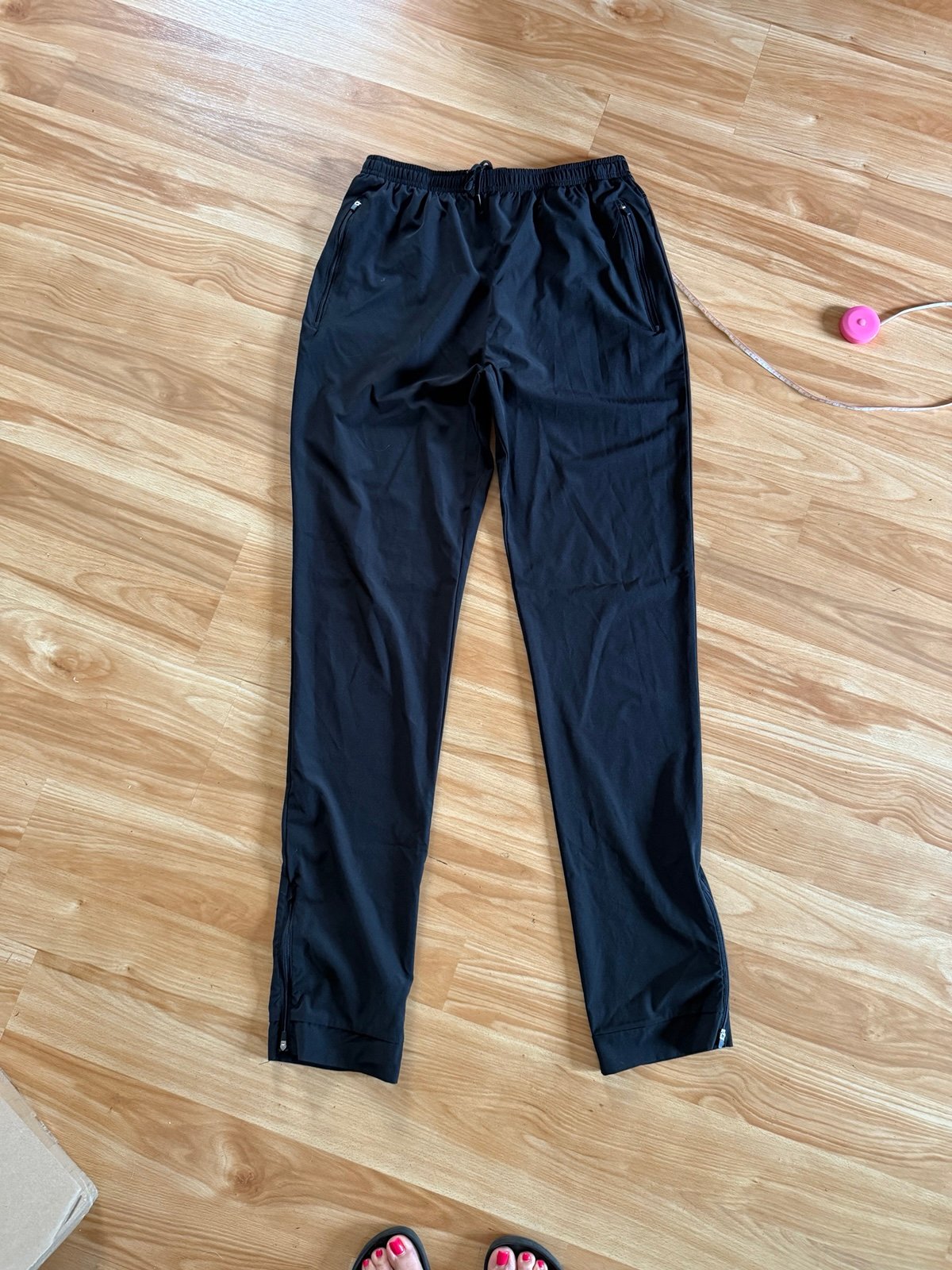Men’s American Tall Athletic Pants - Black - Sz M - Inseam 35”