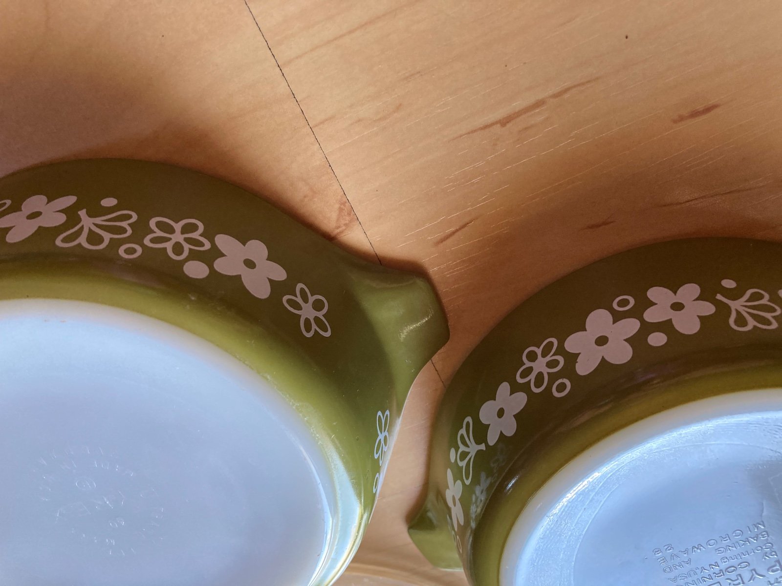 Pyrex Vintage Crazy Daisy