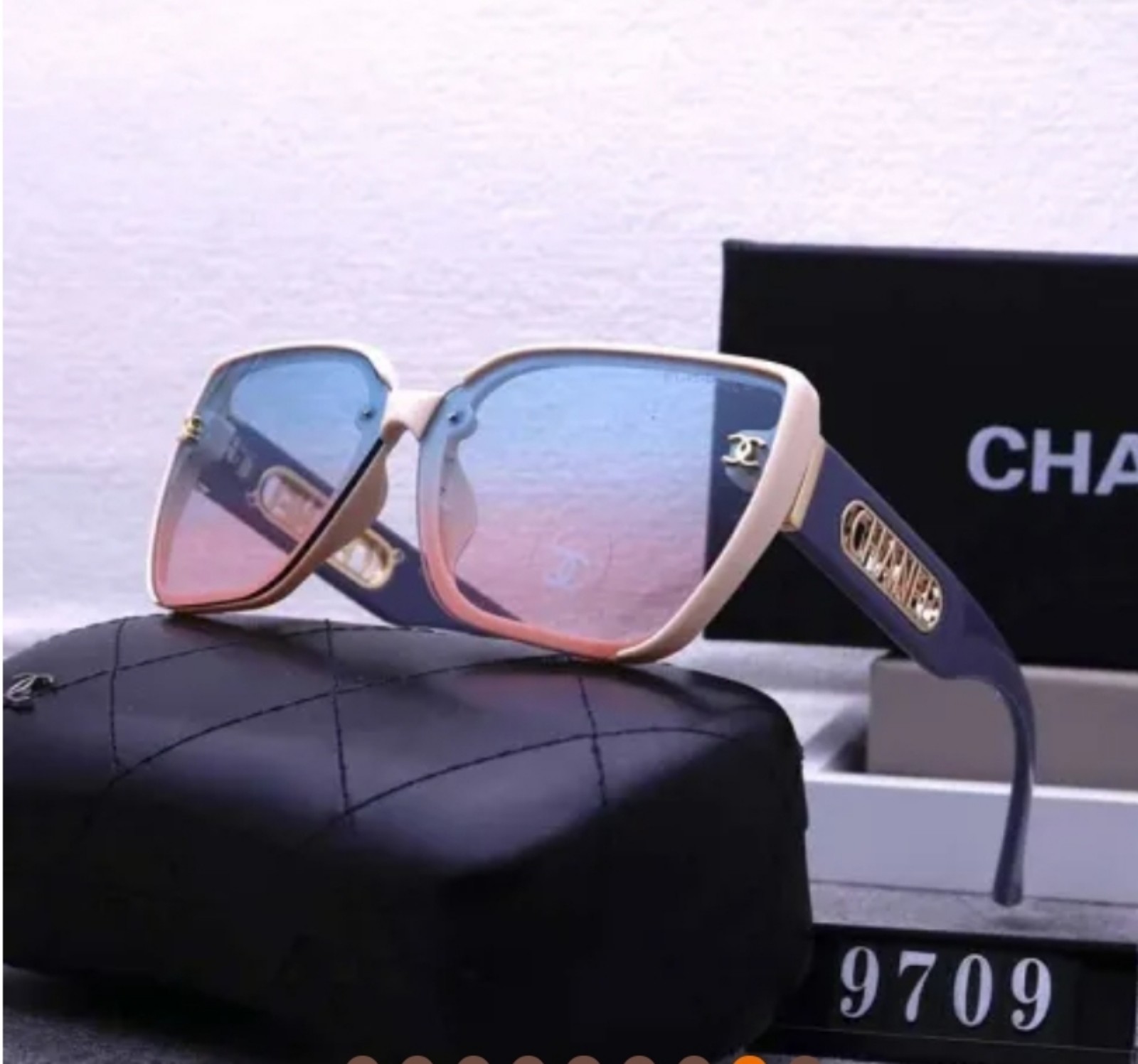 WOMEN'S ELEGANT SUNGLASSES