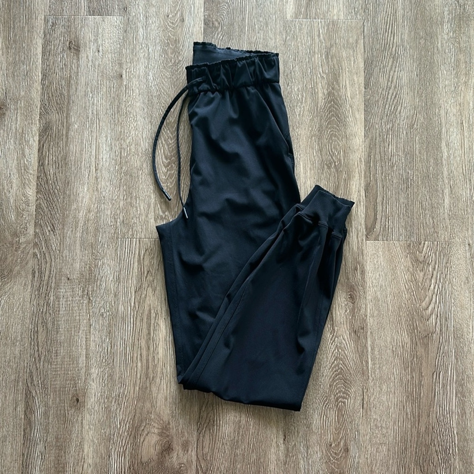 Lululemon Keep Moving Full Length Jogger