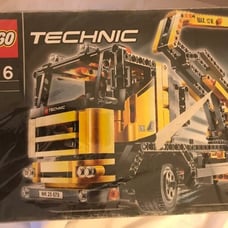 Lego technic 8292 construction Cherry Picker New in Damaged Box