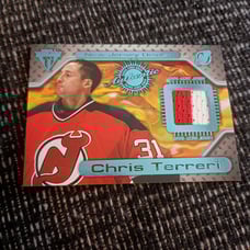 Chris terreri 2001-02 Pacific 2 color jersey hockey card new jersey devils