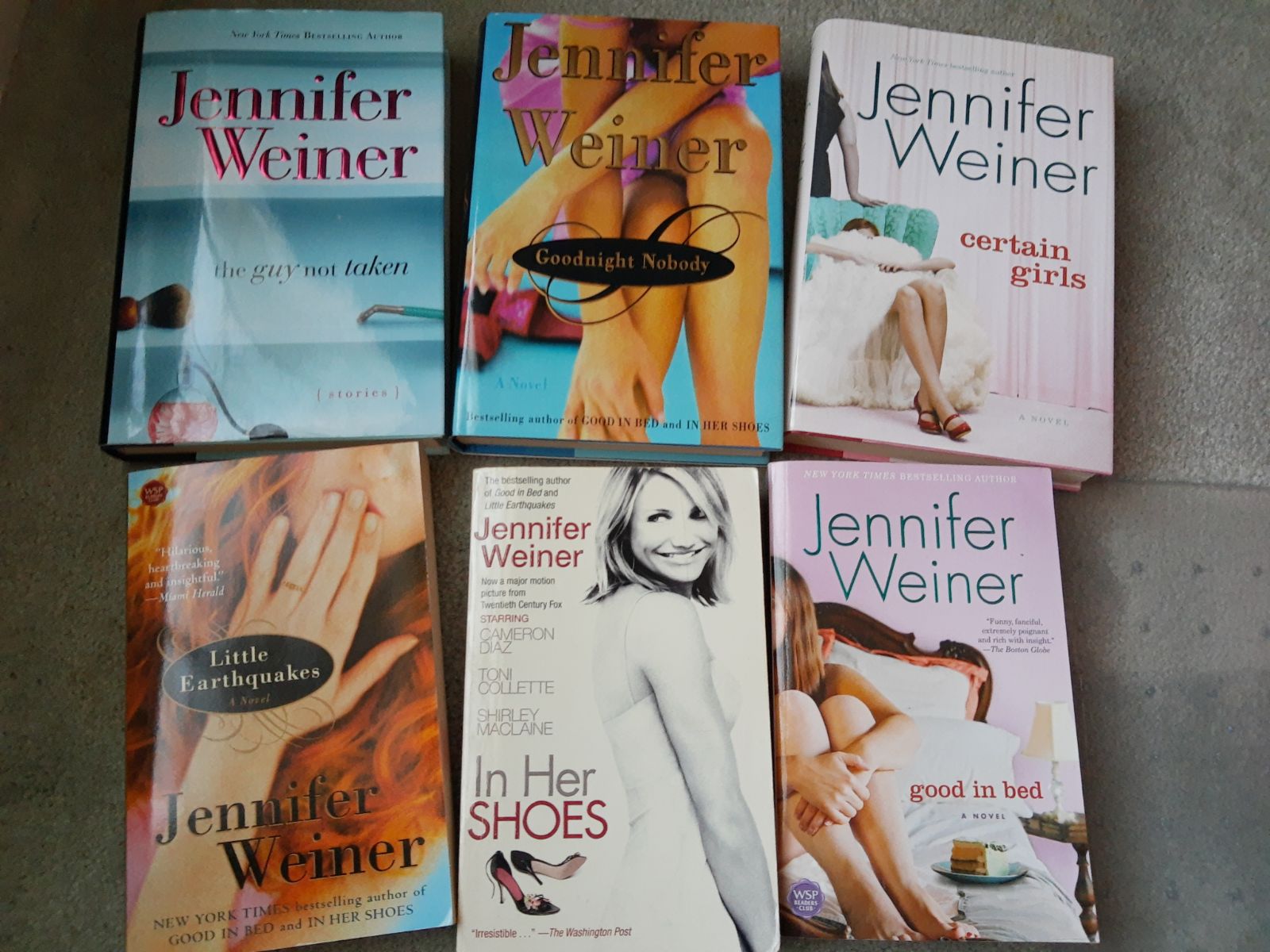 6 Signed Copies of Jennifer Weiner books