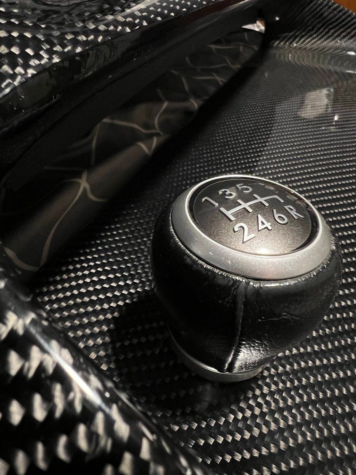 Subaru shift knob 6 speed manual