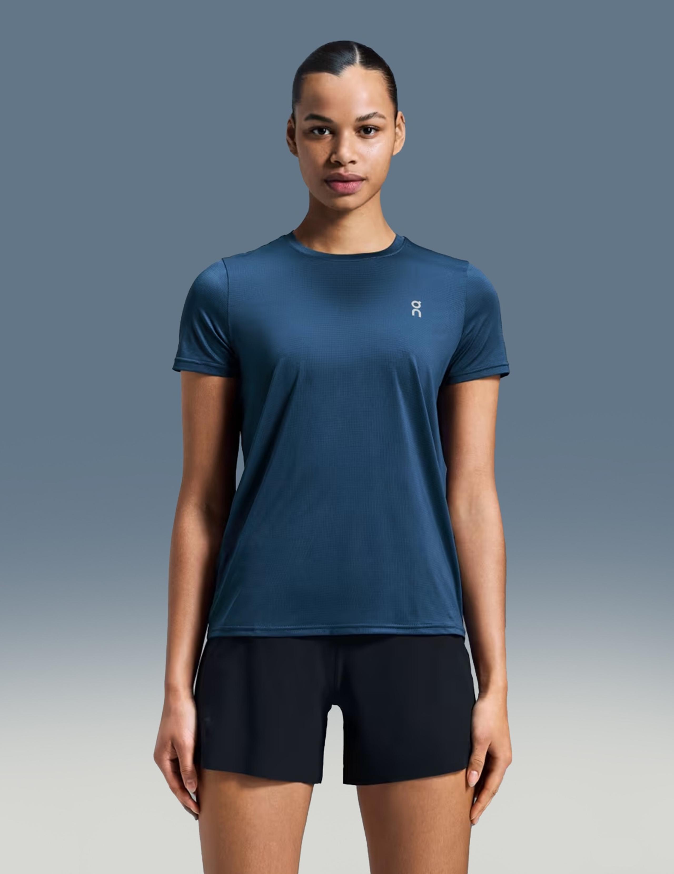 ON Core-T Size XL Denim Lightweight Basics, Runner's Wardrobe