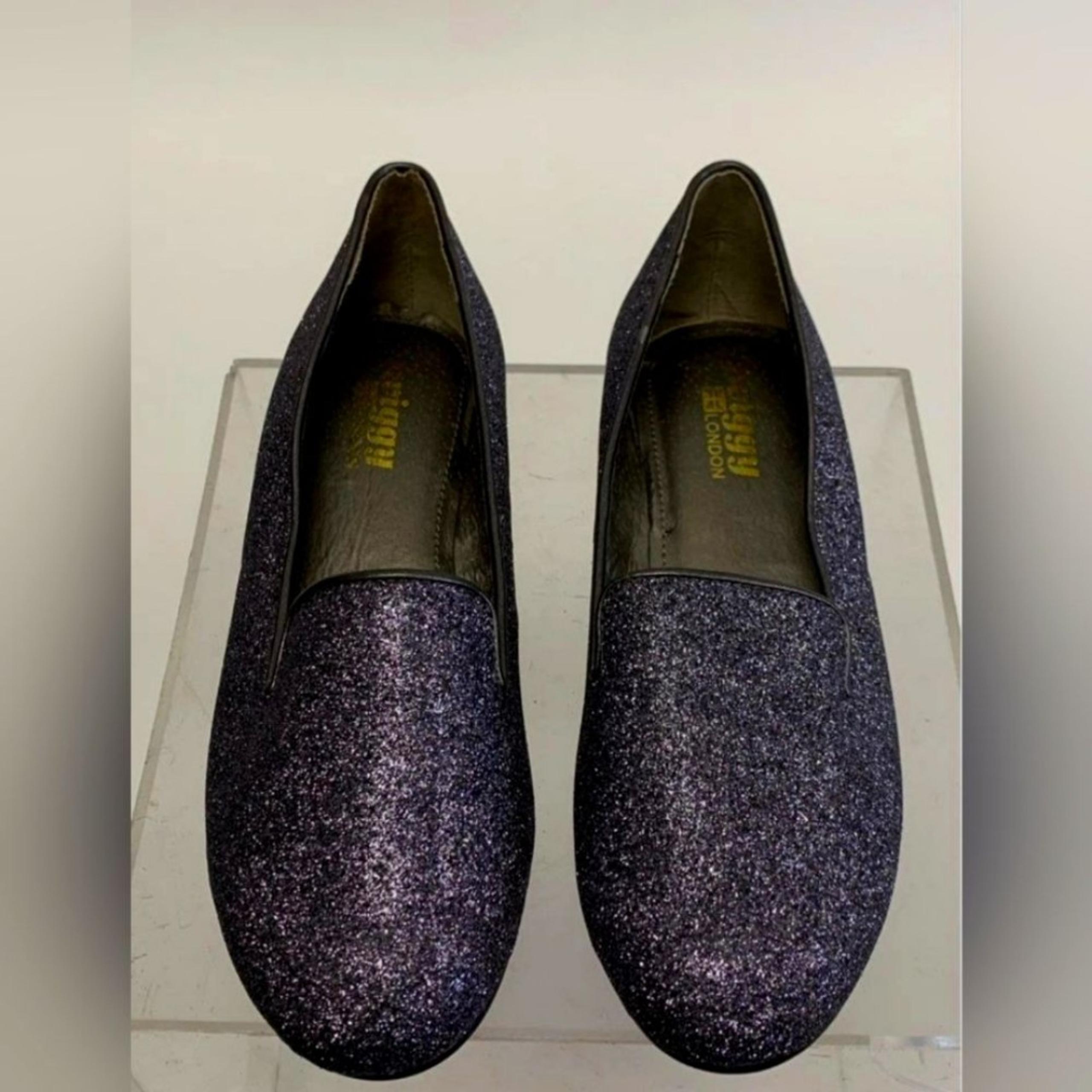 NEW Twiggy London Designer Elegant Purple Metallic Glitter Loafers Flats Sz 8
