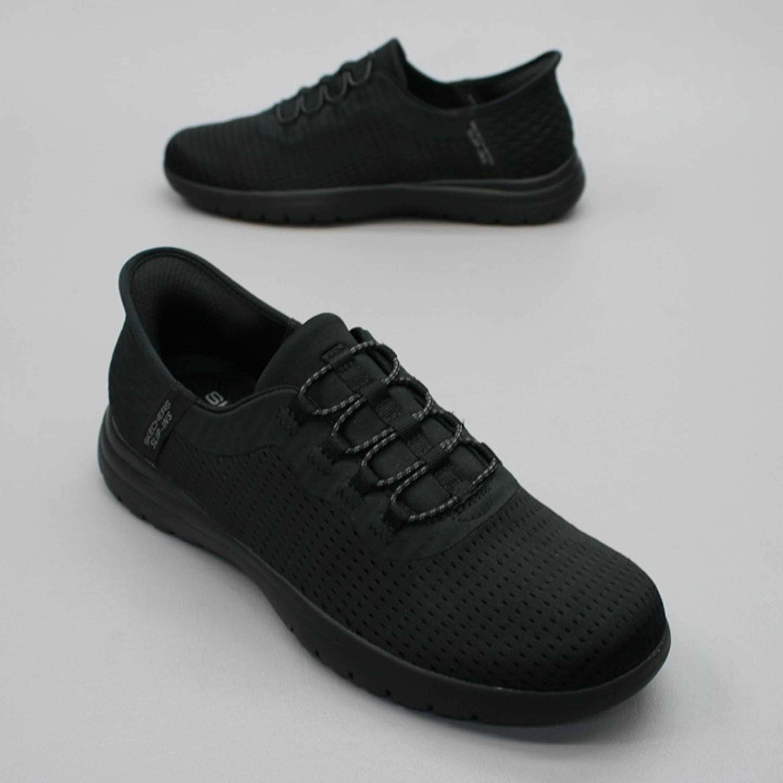Skechers Ladies 9.5 Slip Ins On The Go Flex Clever Black Shoes Sneakers - 136548
