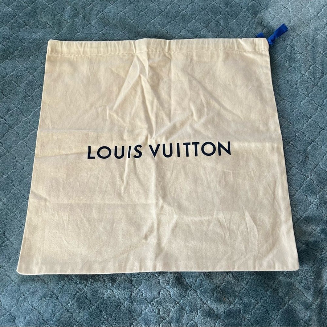 Louis Vuitton Cream Dust Bag with Blue drawstring