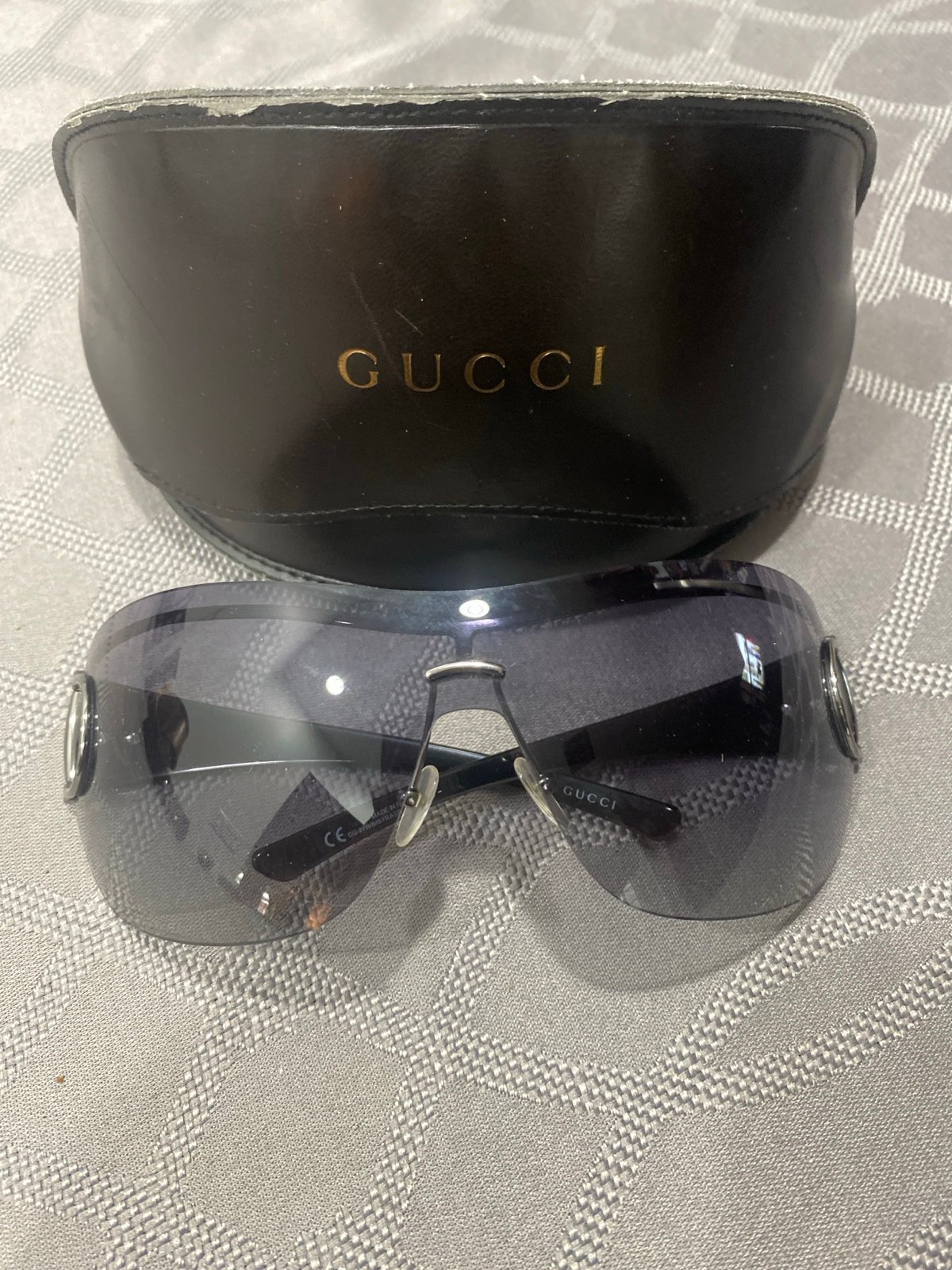 Gucci women’s sunglasses like new never worn, black & silver w/crystal acaccents