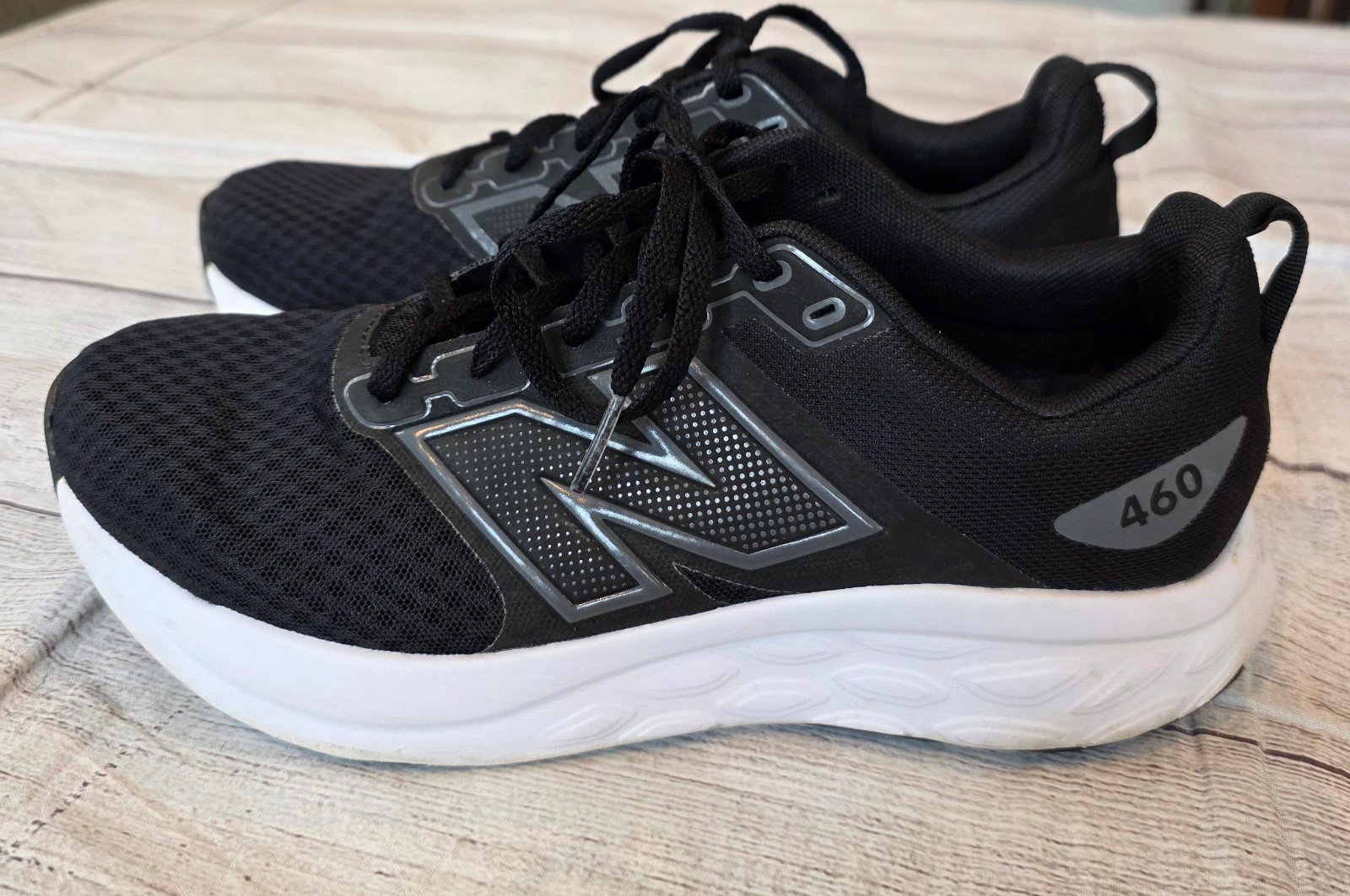 New Balance 460 Black Sneakers Size Men's 8.5 or Women’s Size 10 Comfort Active