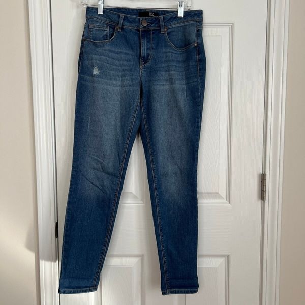 Adrianna 1822 Denim Jeans