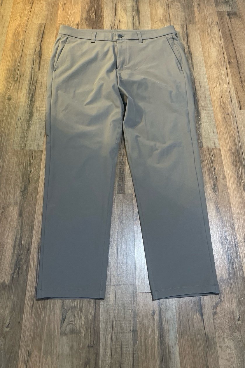Lululemon Mens Pants Size 36- excellent condition