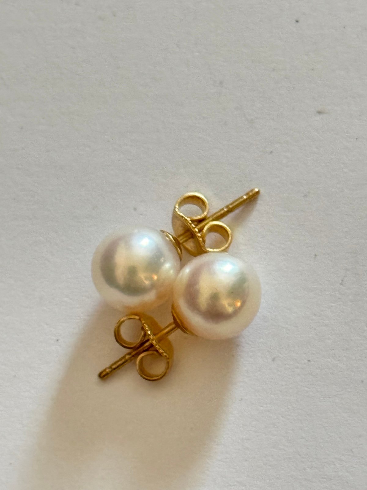 18K Gold Pearl Stud Earrings 8mm