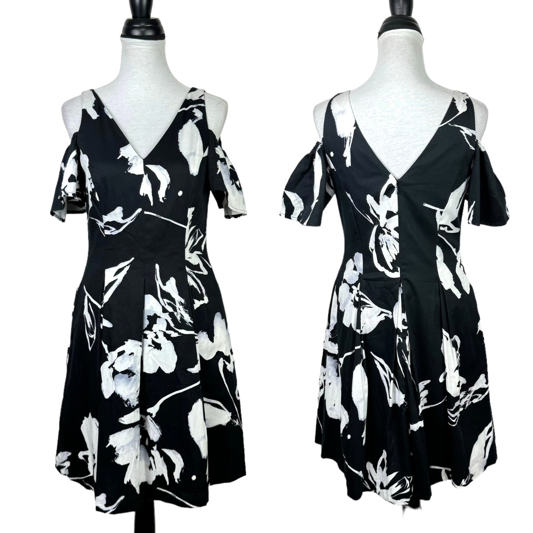 Lauren Ralph Lauren NWT Black & White Floral Cold Shoulder fit & Flare Dress