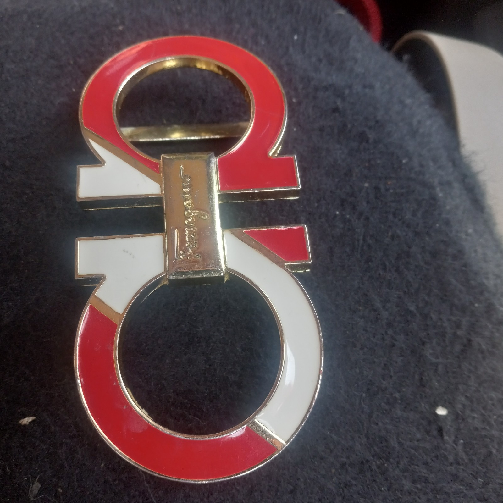 Salvatore Ferragamo belt buckle