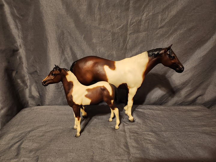 Breyer Horse #760798 Bay Pinto Painted Stallion with Foal (tt3)