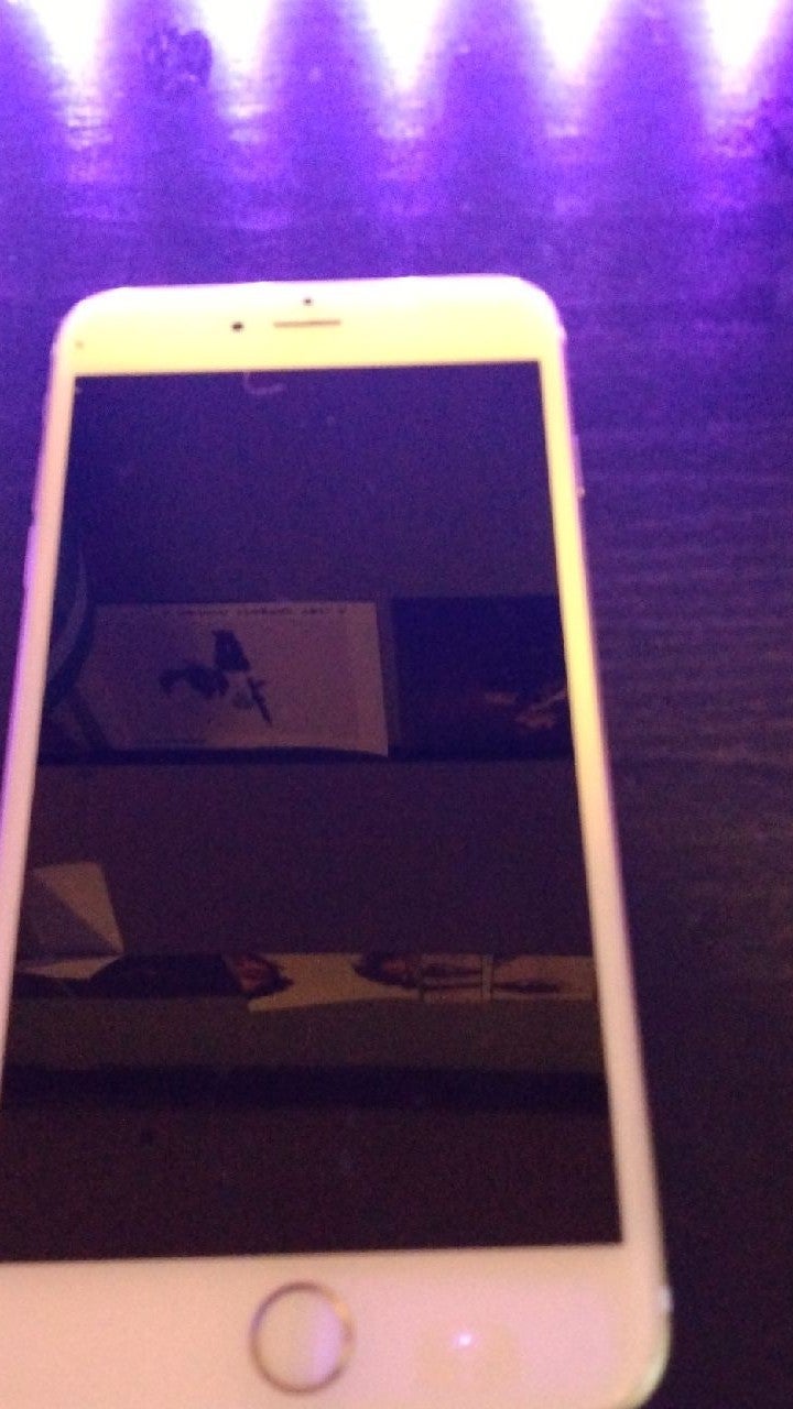 Apple iPhone 6S Plus 32GB in Gold for Unlocked