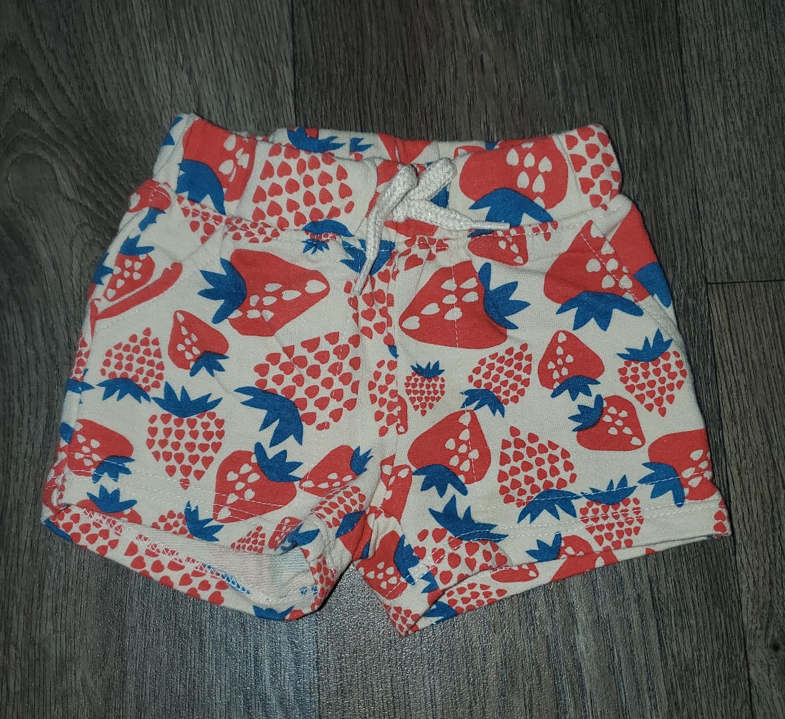 Strawberry shorts
