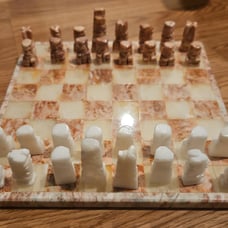 Hand carved Mexican Aztec Onyx/Marble Red and White 32 piece 17 chess board
