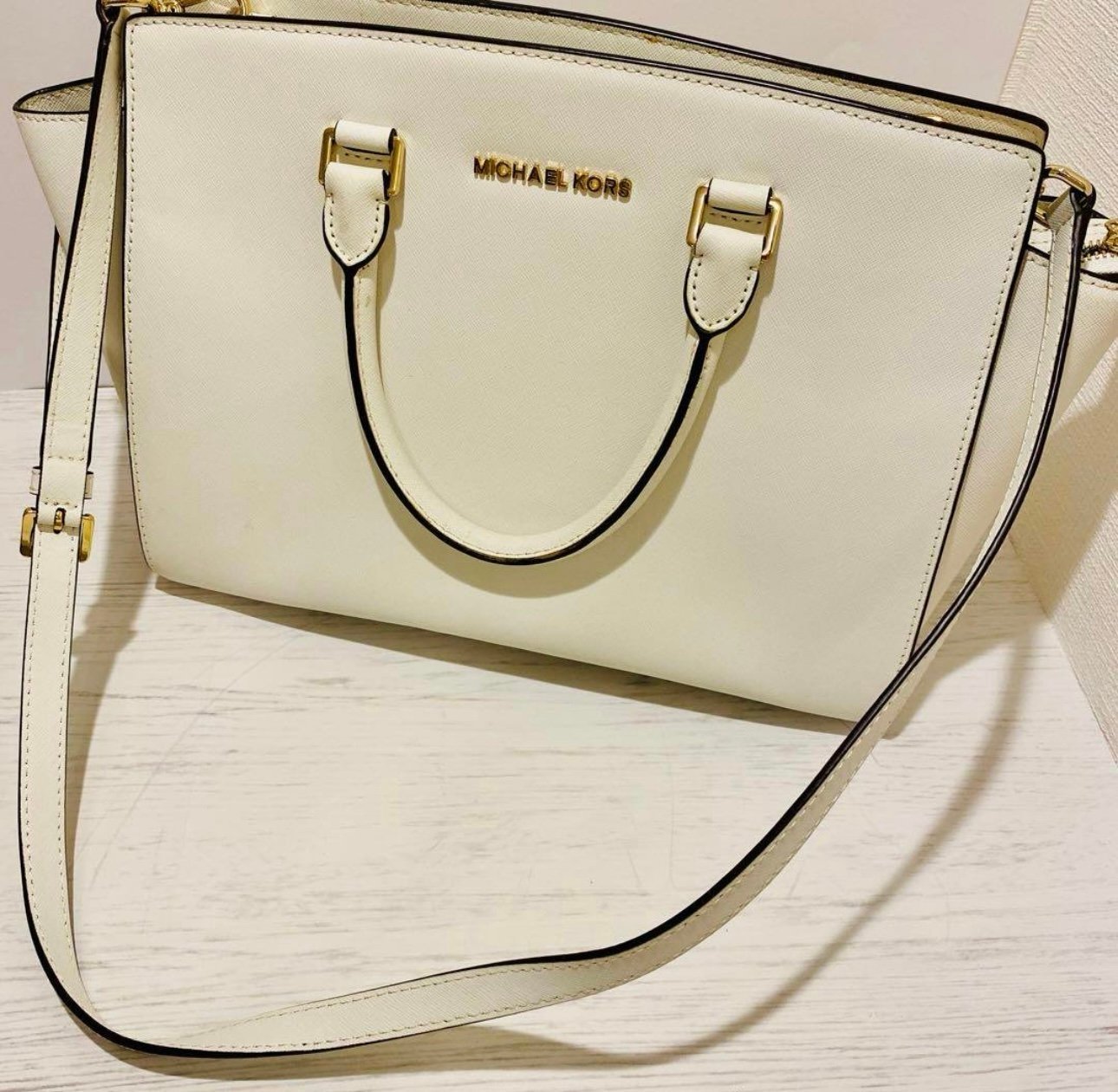 Michael Kors Shoulder Bag