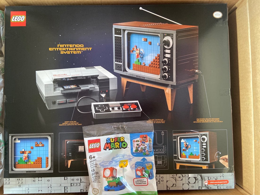 Lego Nintendo NES 71374 + GIFT IN HAND