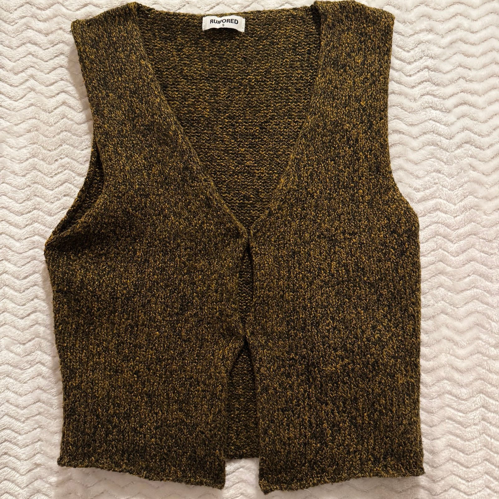 Rumored Prince Street Army Green V-Neck Knitted Sweater Vest Top Size S