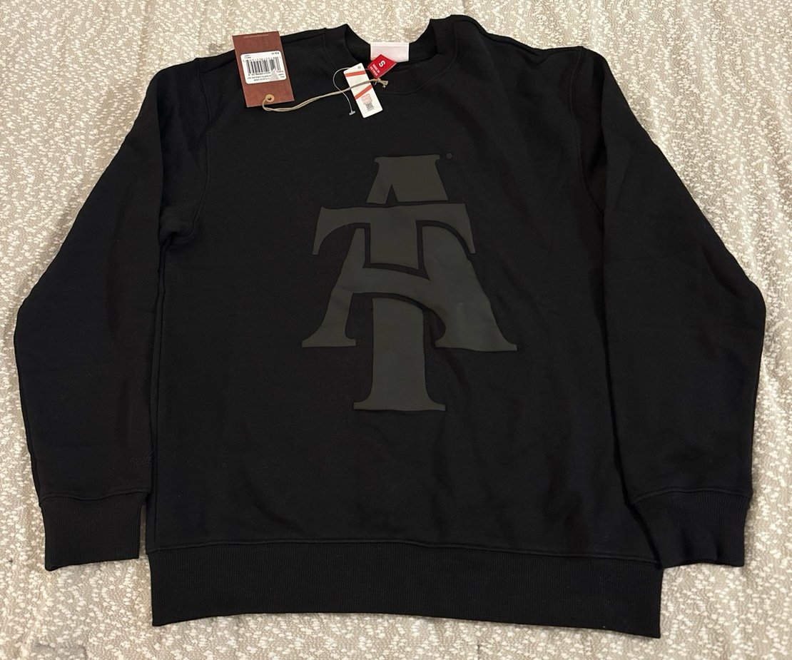 NORTH CAROLINA A&T AGGIES MITCHELL & NESS CREWNECK SWEATER SMALL $80 RETAIL