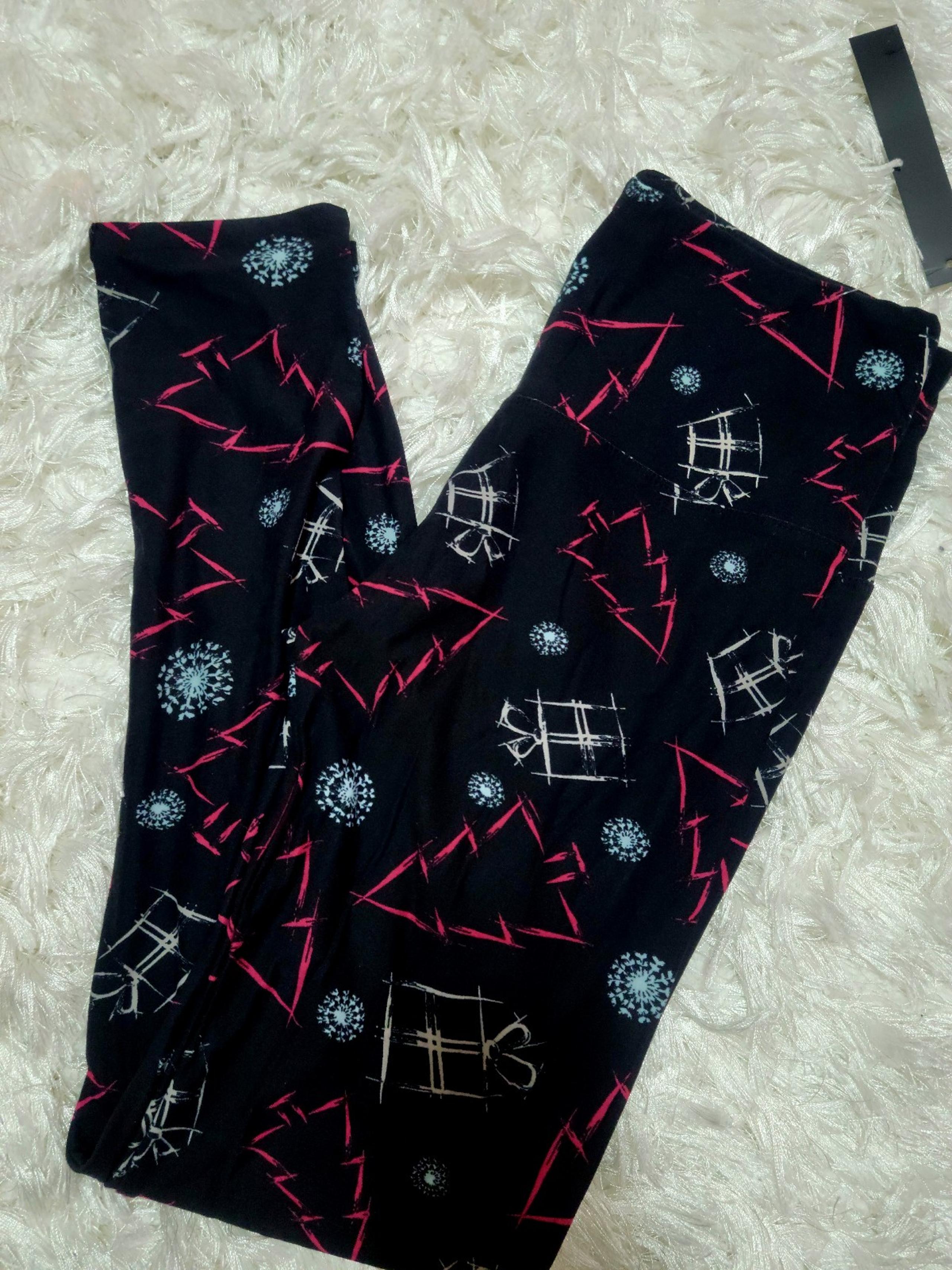 One Size Plus LD women's Christmas leggings