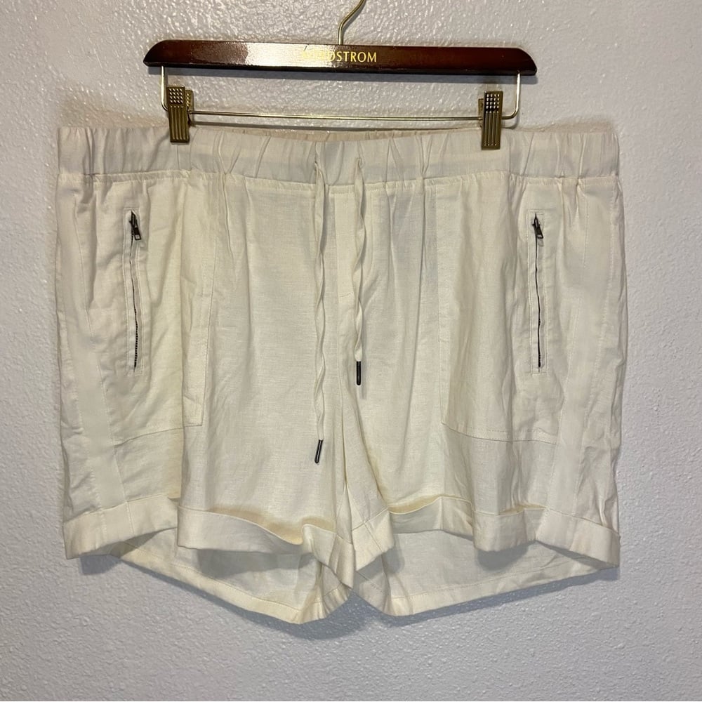 Torrid Linen Blend Cloud Dancer White Drawstring Shorts 2XL