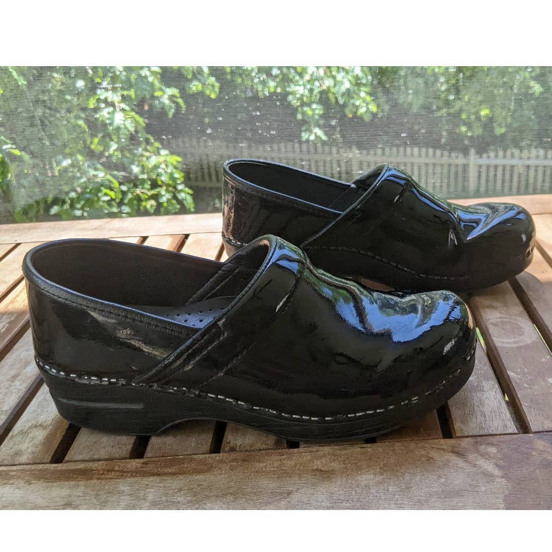 Dansko Women’s Professional Clogs Black Patent Leather Shoes 10.5-11