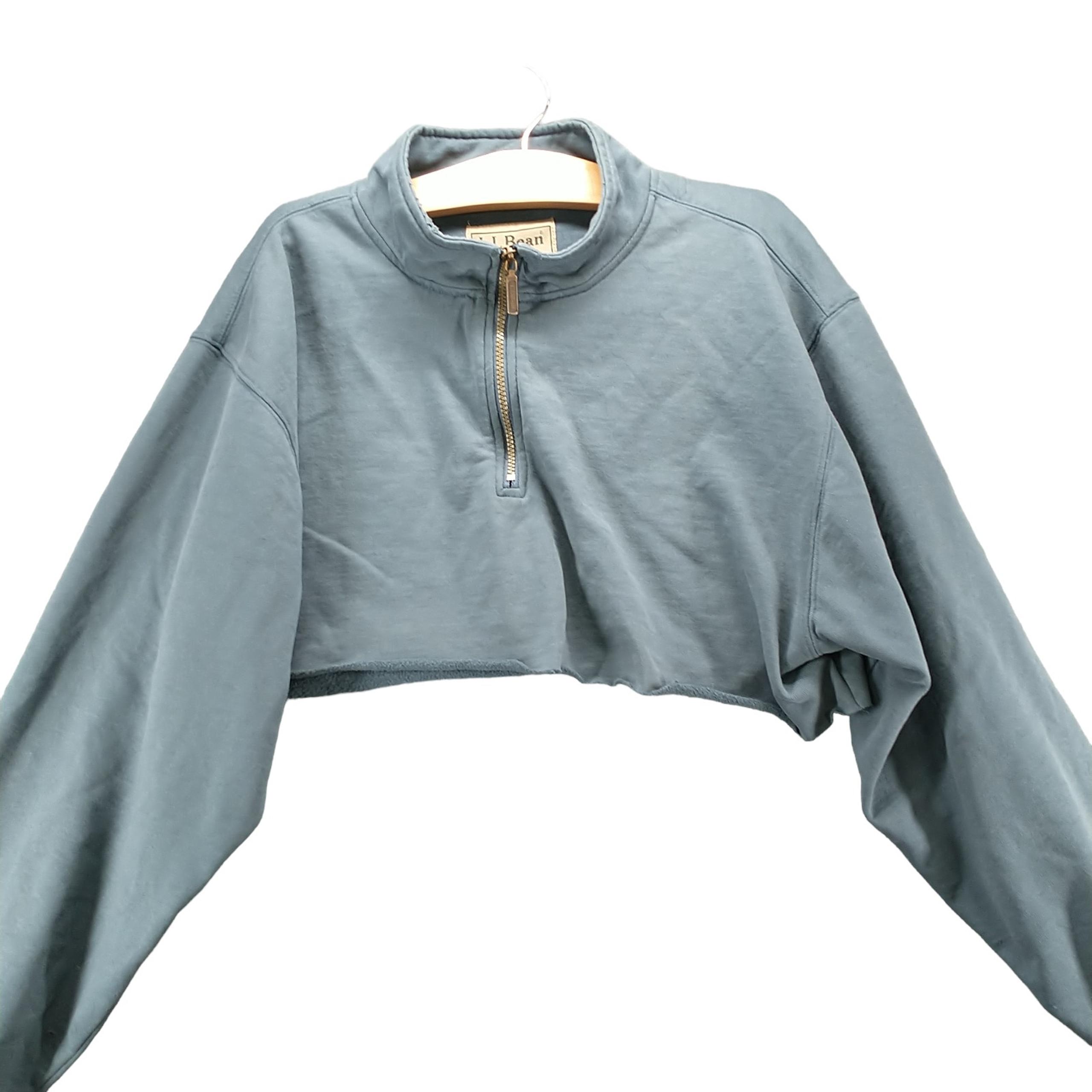 L.L. Bean Men's 1/4 Zip Pullover Cropped Sweatshirt Blue Large Raw Hem Mock Neck