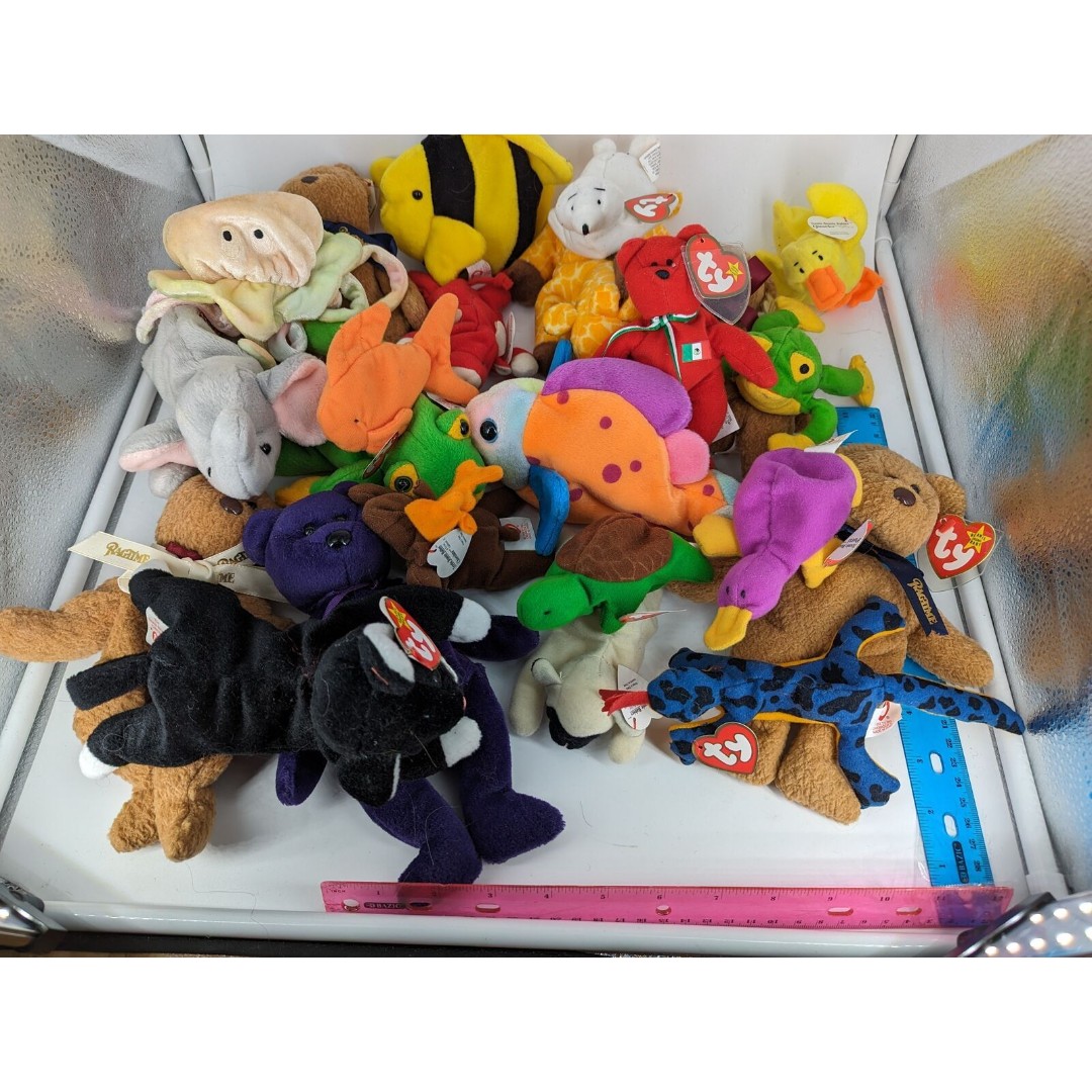 LOT of 13 Mixed Beanies Stuff Toys Plushies Teddy Bear GOOD DEAL
