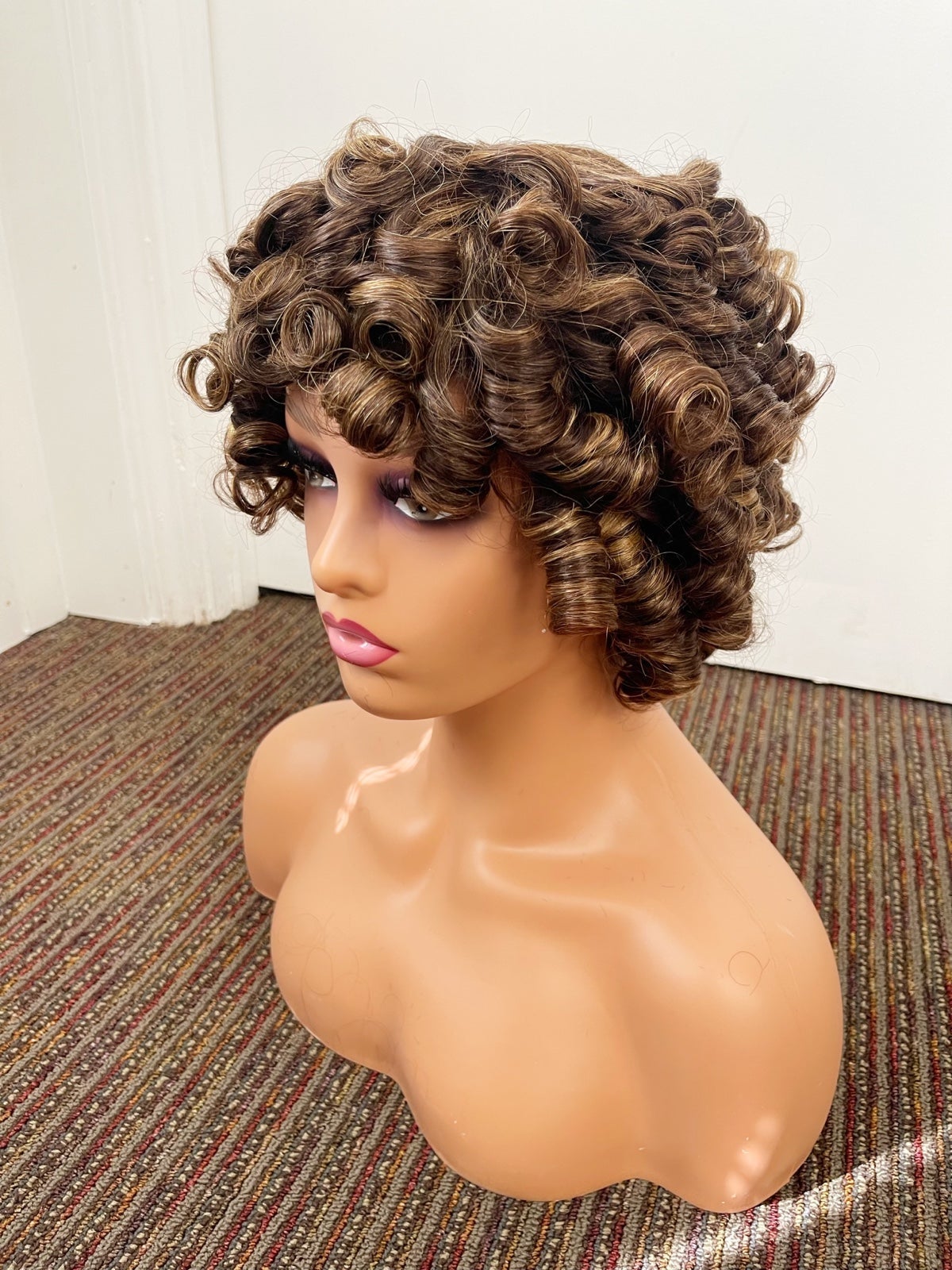 Short Big curly Human hair Wig，14inch Bouncy curls|Big Barrel Curl Cap women Wig