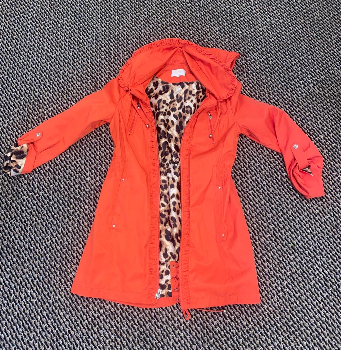 Laundry By Shelli Segal Red Animal Print Lined Jacket Size Medium Full Zip Hood