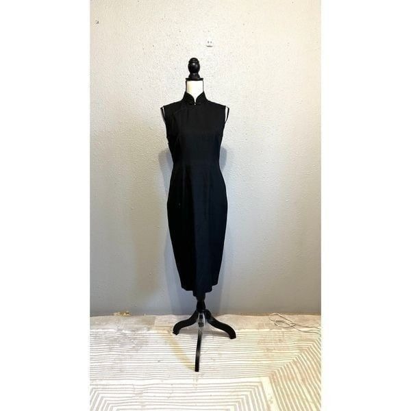 Vintage The J. Peterman Co. midi silk black dress size 4