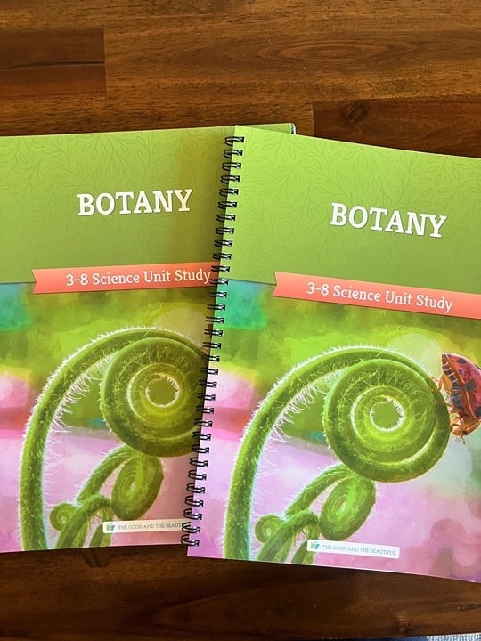 Two Botany : Good & Beautiful curriculum study books, 3-8, homeschool EUC