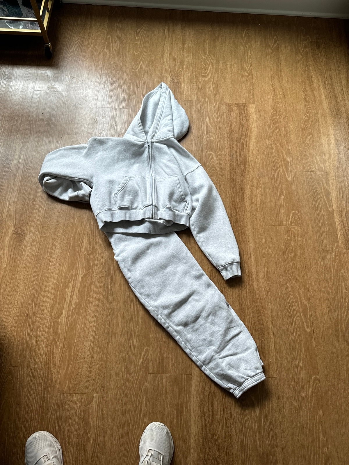 Aritzia Heather Cloud White Sweatset