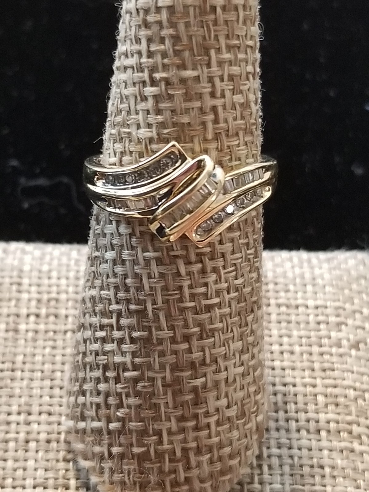 10k Gold Diamond Ring
