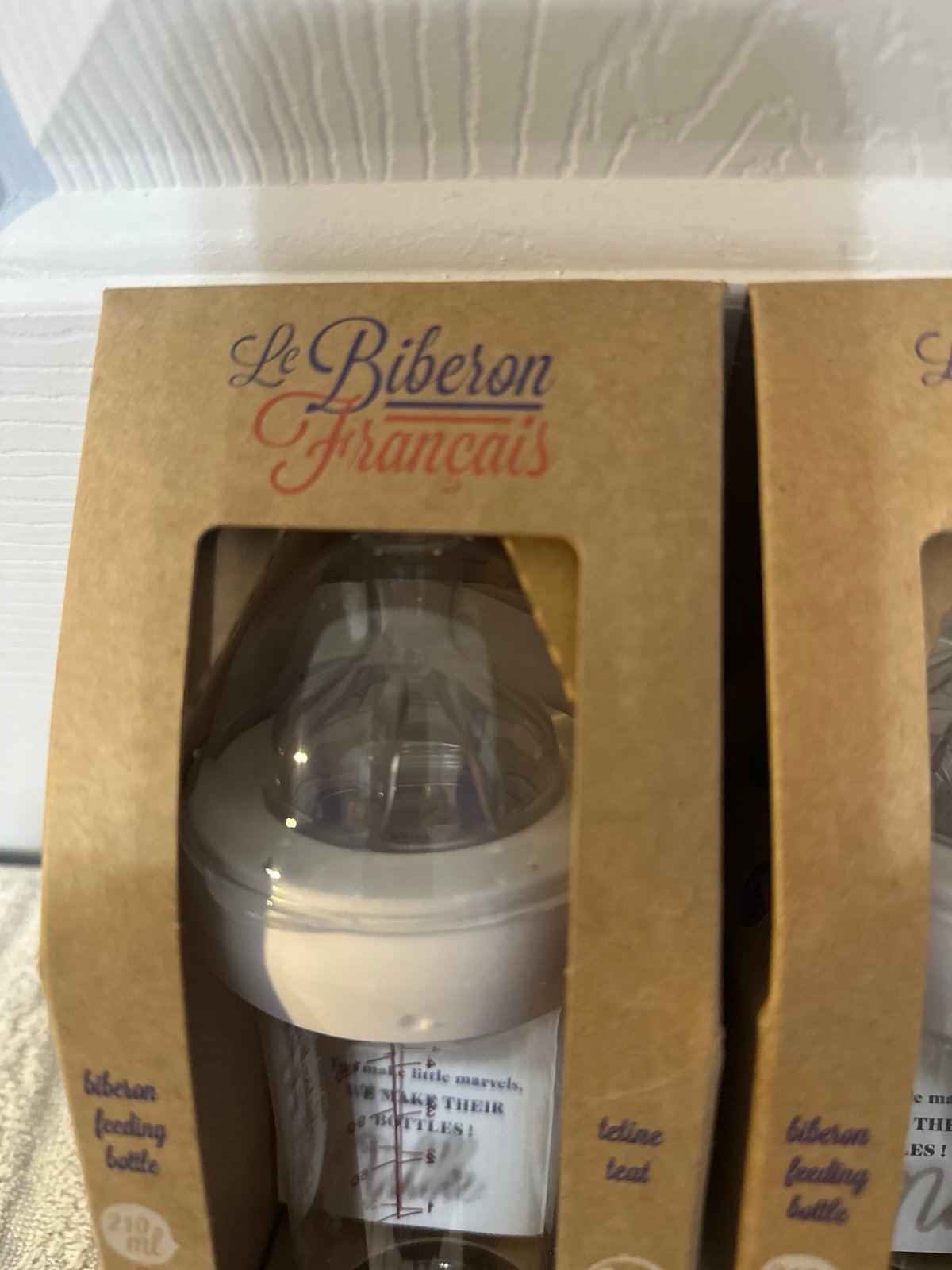 Le Biberon Francais Baby Bottles - detail