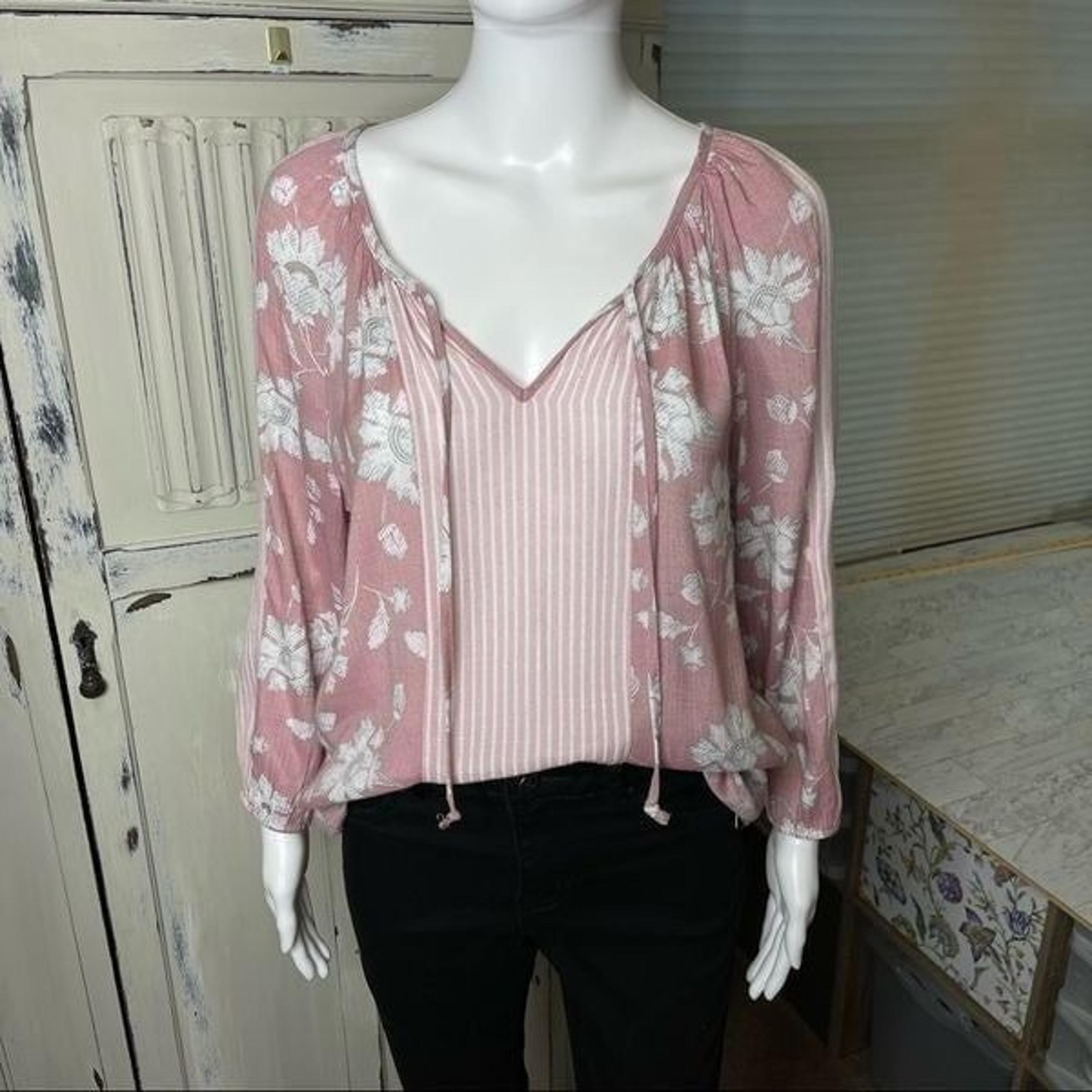 Fred David Pink Floral Tie Neck Long Sleeve Top Size Small