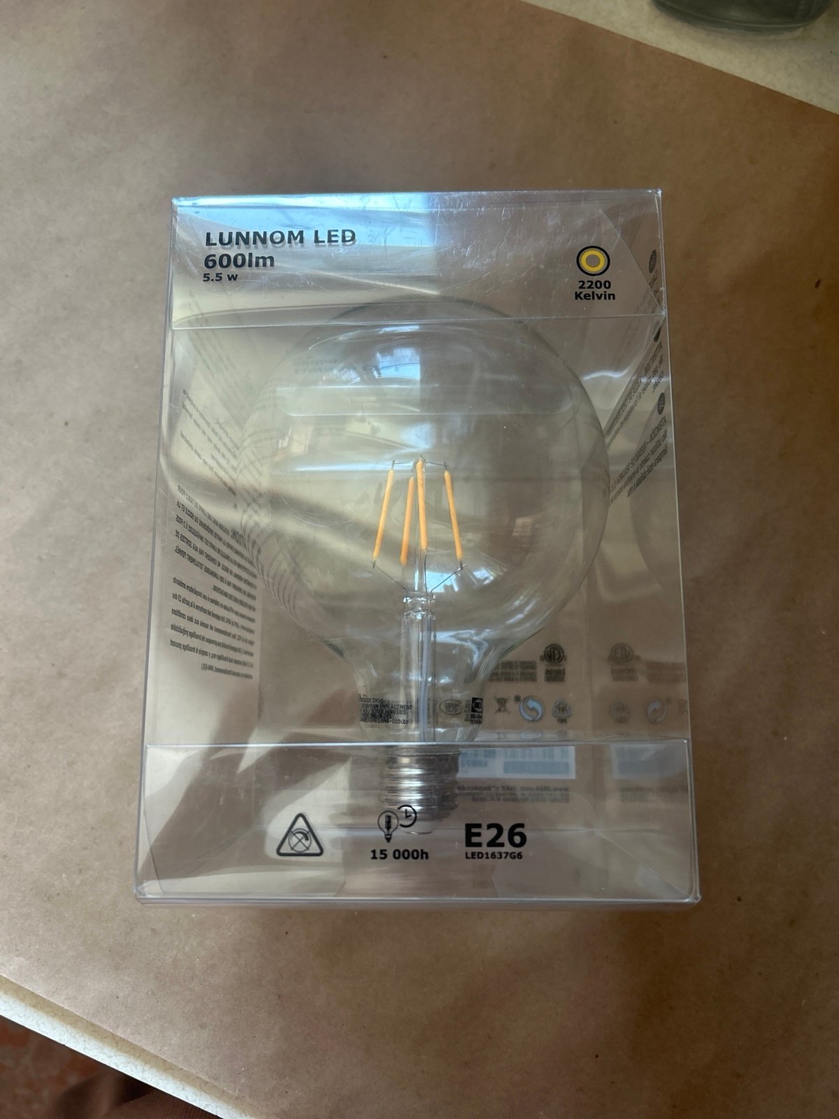 IKEA LUNNOM LED E26