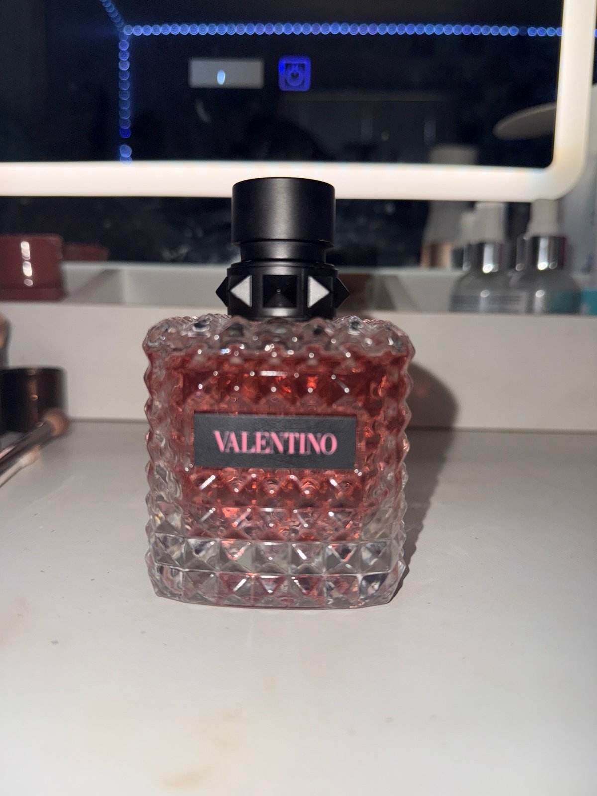 Born in Roma Valentino perfume