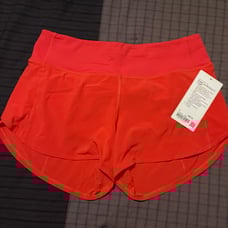 Lululemon Speed Up MR short 4”