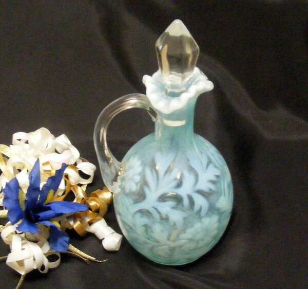 2683 Antique Fenton Blue Opal Daisy N Fern Oval Cruet