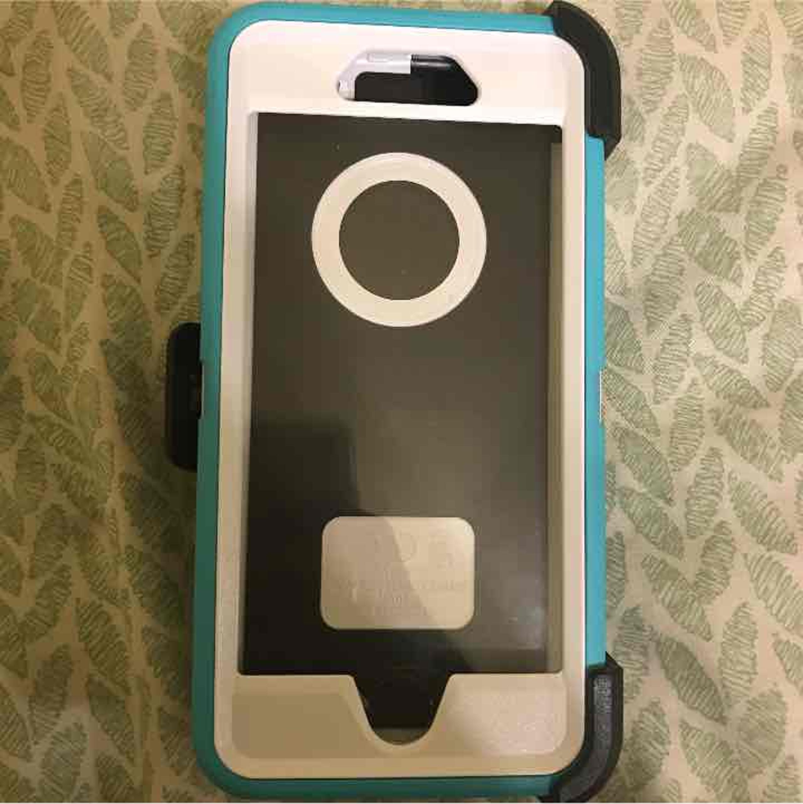 iPhone 6/6s Otterbox Defender Case