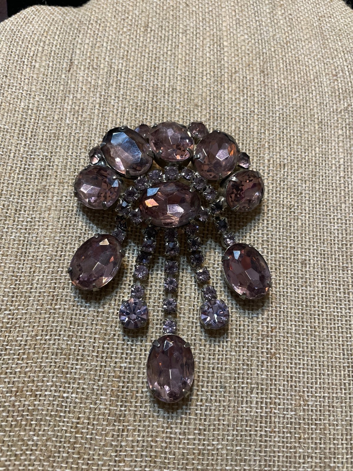 Gorgeous teardrop lavender statement brooch with diamente purple rhinestones.