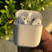 AirPods with Charging Case (1st/2nd Gen)