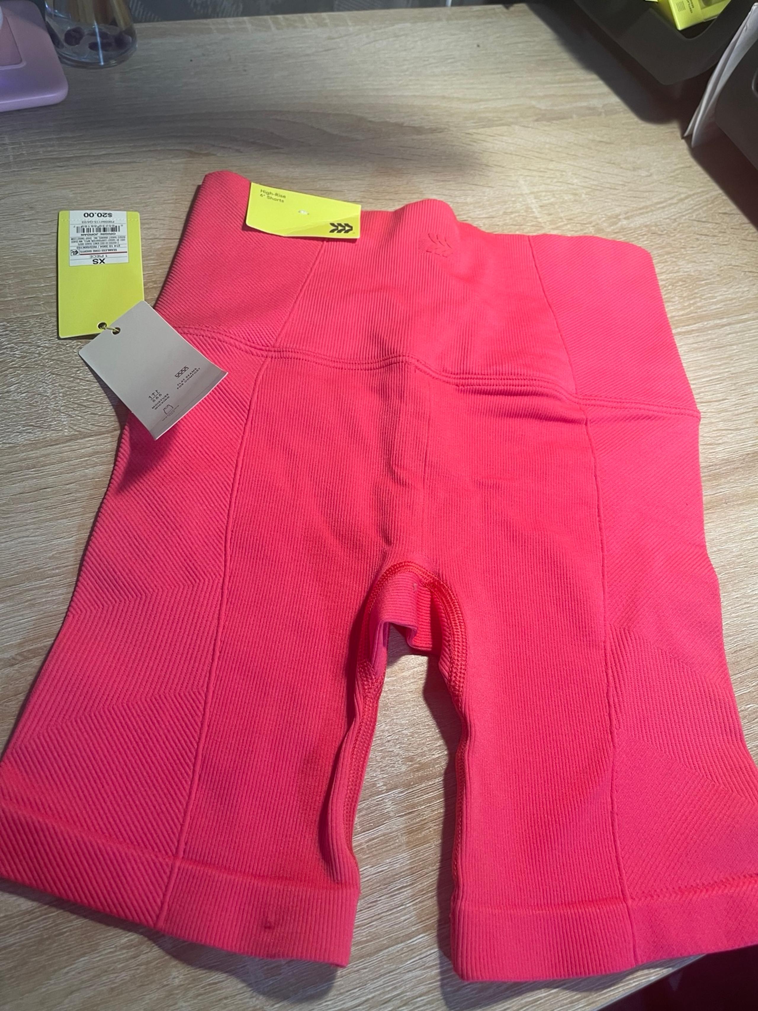 All in Motion Women's Size Xtra S Seamless High Rise 6’ Rib Bike Shorts Pink (A)